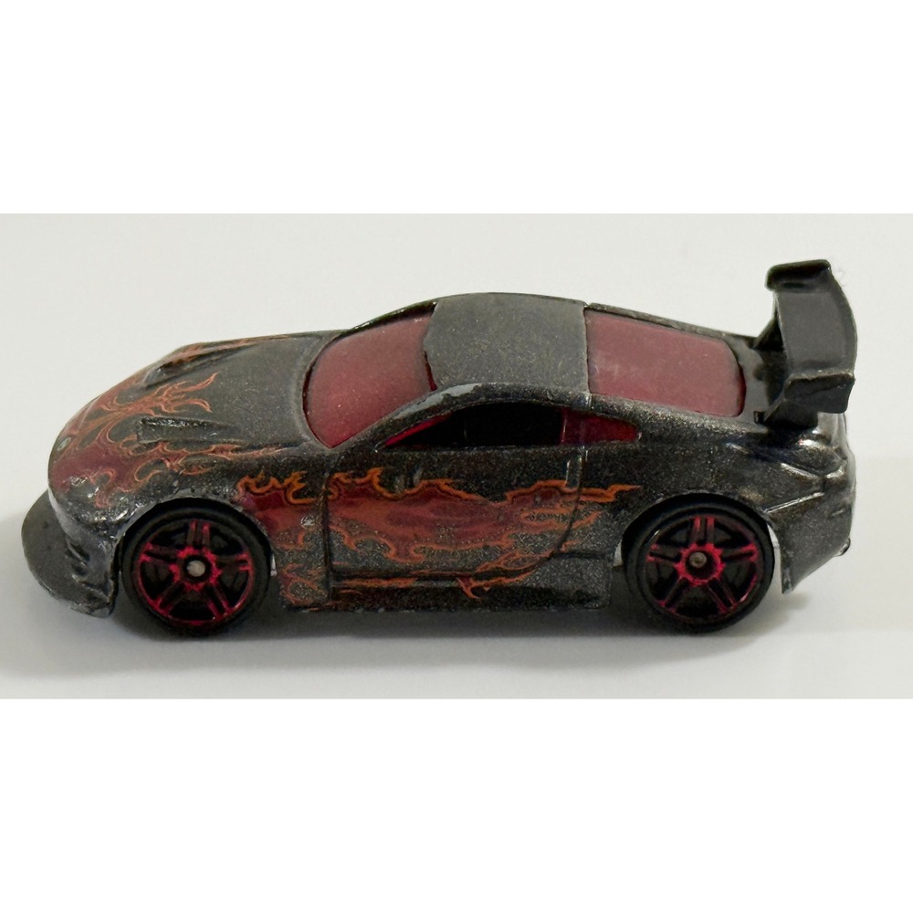 Hot Wheels Nissan 350Z Kids 1:64 Black Red Flame Diecast Toy Car B02